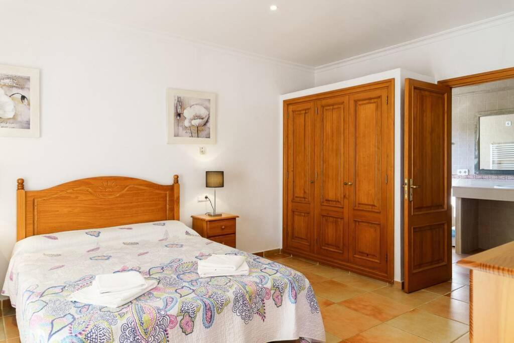 Luis Vives By Sunvillas Mallorca